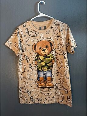 Legend Beige Paisley Pattern T-Shirt with Teddy Bear Graphic